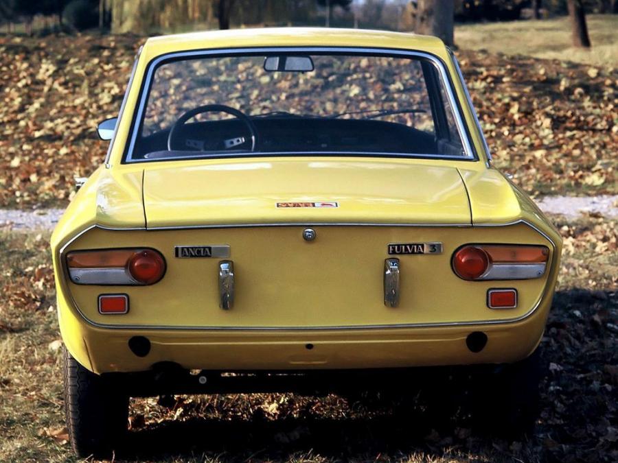  Lancia Fulvia Coupe 3 Safari 1973 года  (фото 2 из 4)